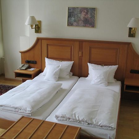 Hotel Roemischer Kaiser Trier Luaran gambar