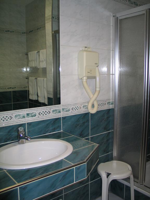 Hotel Roemischer Kaiser Trier Luaran gambar